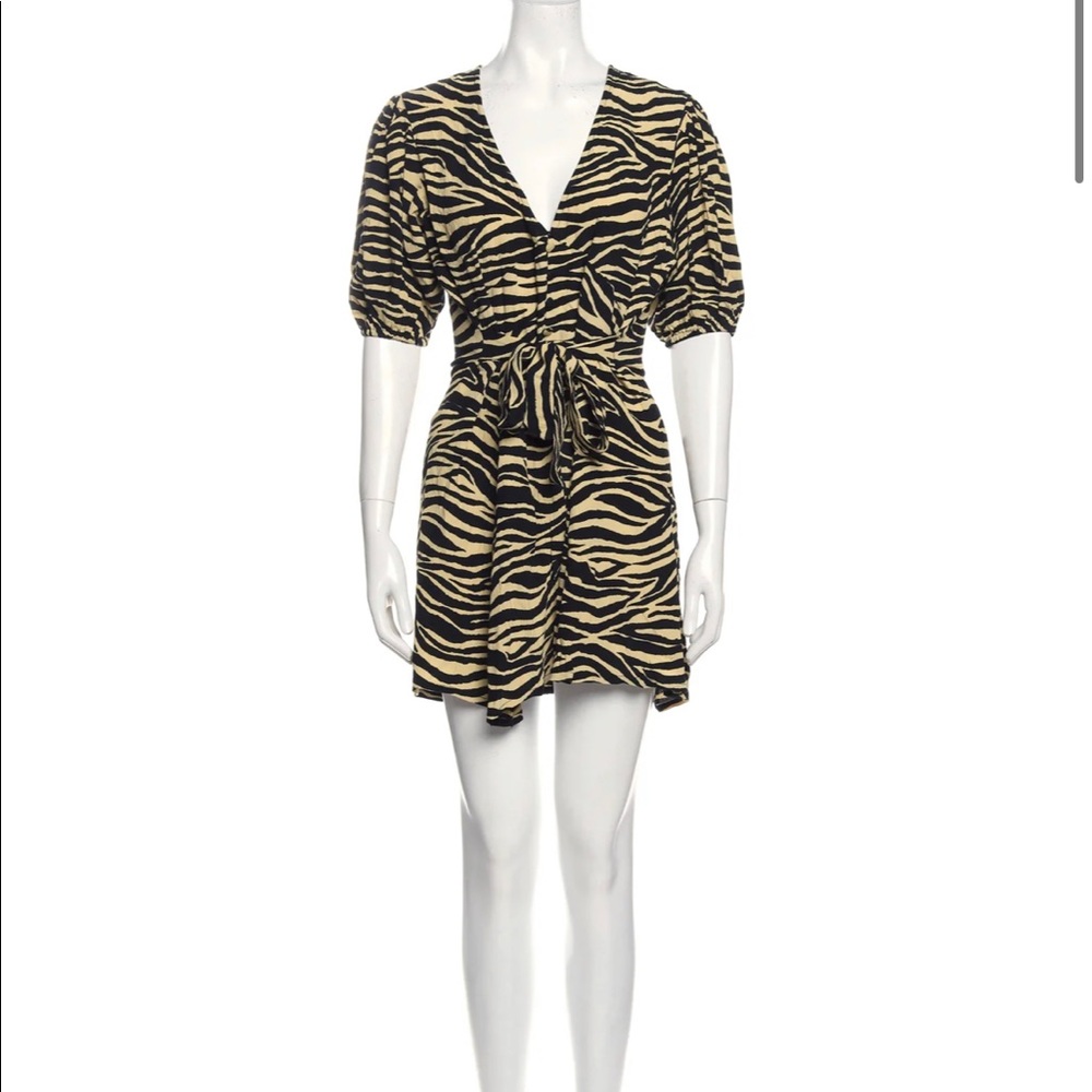 FAITHFUL THE BRAND Animal Print Mini Dress in Size 6